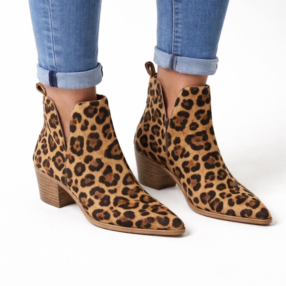 [Sole Society] Animal Print  Boots